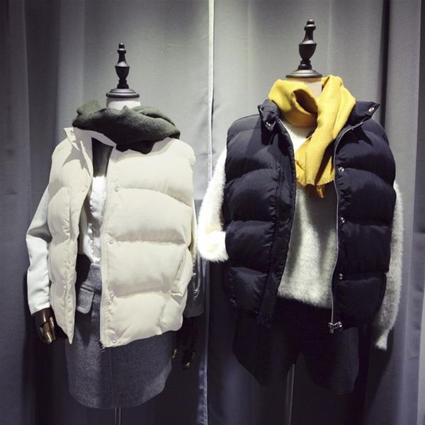 winter women short coat fashion sleeveless stand collar jacket vest cotton padded warm coat female clothes with pocket hot, Black;white
winter women short coat fashion sleeveless stand collar jacket vest cotton padded warm coat female clothes with pocket hot, Black;white
