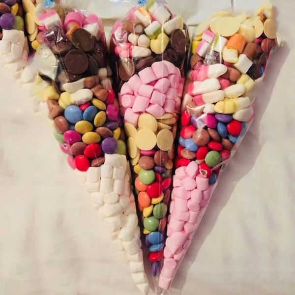 50pcs plastic gift cookie bag unicorn horn candy bags unicorn party supplies birthday party decorations kids easter supplies
50pcs plastic gift cookie bag unicorn horn candy bags unicorn party supplies birthday party decorations kids easter supplies