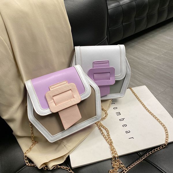 2020 new female bag summer fashion wild transparent jelly bag chain women's single shoulder diagonal wholesale
2020 new female bag summer fashion wild transparent jelly bag chain women's single shoulder diagonal wholesale