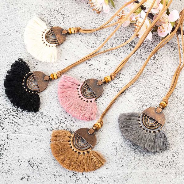 ethnic long leather women's necklaces bohemia round hollow tassel necklace for women vintage charm sweater chain 2018 new, Silver
ethnic long leather women's necklaces bohemia round hollow tassel necklace for women vintage charm sweater chain 2018 new, Silver