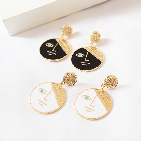 timlee e009 personality drip oil face earring abstract rhinestone alloy drop earrings,fashion jewelry wholesale, Silver
timlee e009 personality drip oil face earring abstract rhinestone alloy drop earrings,fashion jewelry wholesale, Silver