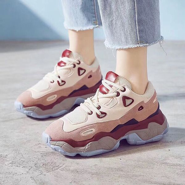 2019High quality fashion NEW leather casual shoes Women Designer sneakers men shoes genuine leather fashion Mixed color original box
2019High quality fashion NEW leather casual shoes Women Designer sneakers men shoes genuine leather fashion Mixed color original box