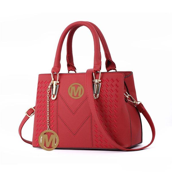 2019 new woman v letters designer hand2019 new women's tbags luxury quality lady shoulder crossbody bags fringed messenger bag ing
2019 new woman v letters designer hand2019 new women's tbags luxury quality lady shoulder crossbody bags fringed messenger bag ing