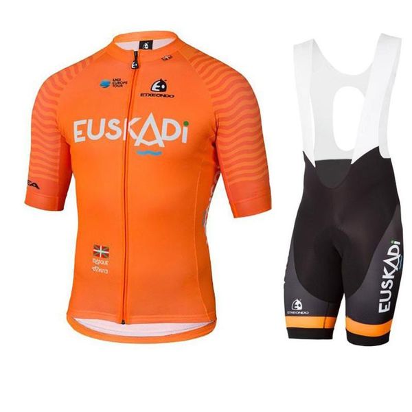 2020 pro team euskadi cycling jersey suit gel pad bib shorts outdoor sportswear roadbike mtb clothing roupa ciclismo hombre kits, Black;blue
2020 pro team euskadi cycling jersey suit gel pad bib shorts outdoor sportswear roadbike mtb clothing roupa ciclismo hombre kits, Black;blue