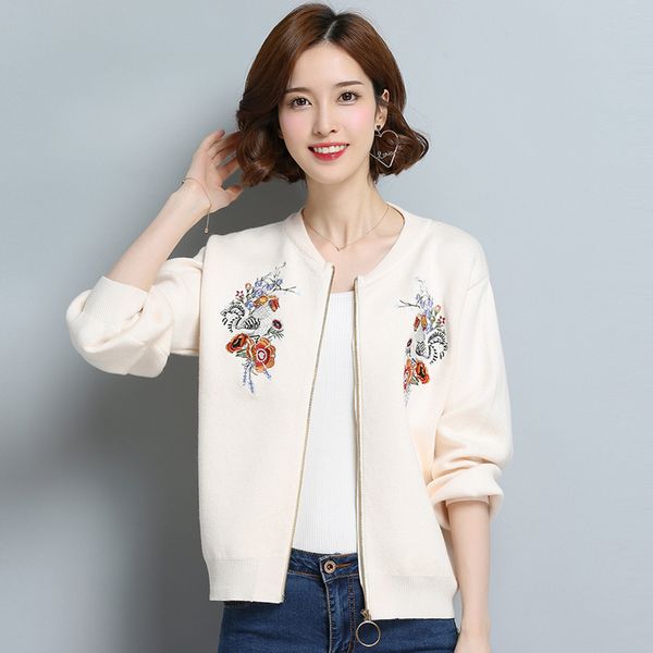 2017 new autumn women embroidery cardigan casual knitted coat long sleeve spring winter female sweater outwear jacket, White;black
2017 new autumn women embroidery cardigan casual knitted coat long sleeve spring winter female sweater outwear jacket, White;black