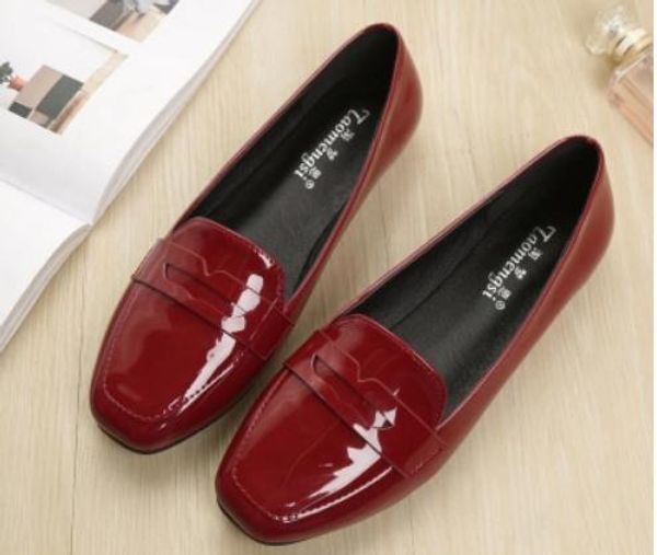 2019 women's shoes in spring and autumn with new style flat bottom square head @023186, Black
2019 women's shoes in spring and autumn with new style flat bottom square head @023186, Black