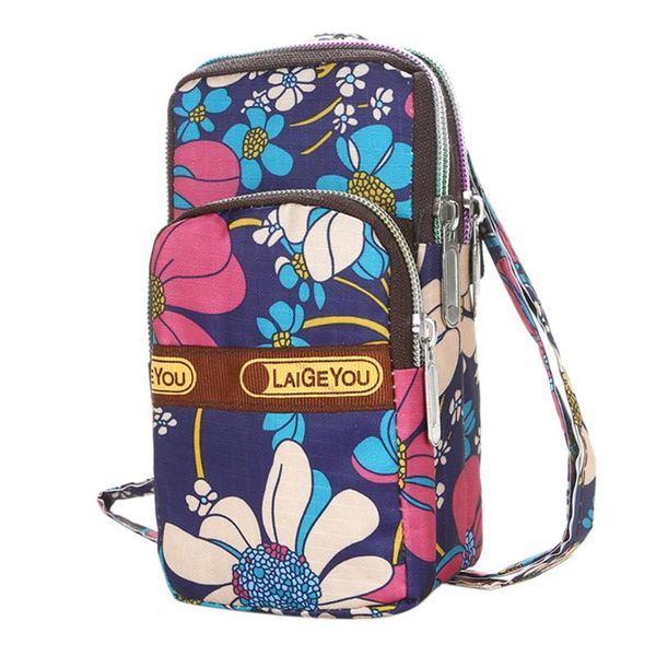waterproof nylon zipper outdoor sports arm bag phone bag shopping shoulder crossbody bags
waterproof nylon zipper outdoor sports arm bag phone bag shopping shoulder crossbody bags