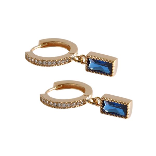 s925 sterling silver earrings light luxury micro-encrusted blue zircon square earrings women gold-plated, Golden;silver
s925 sterling silver earrings light luxury micro-encrusted blue zircon square earrings women gold-plated, Golden;silver