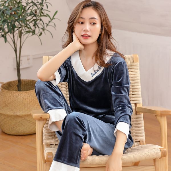 2018 winter thick warm gold velvet v-neck pajama sets for women long sleeve sleepwear pyjama home clothing homewear pijama mujer, Blue;gray
2018 winter thick warm gold velvet v-neck pajama sets for women long sleeve sleepwear pyjama home clothing homewear pijama mujer, Blue;gray