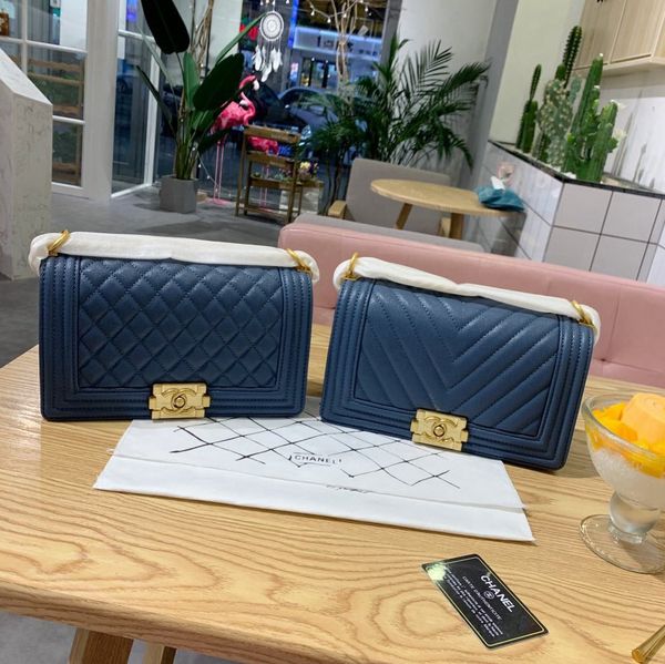womens shoulder clutch luxury handbags pures women fashion shoulder messenger leather tote women 3aa+ bags - 1813
womens shoulder clutch luxury handbags pures women fashion shoulder messenger leather tote women 3aa+ bags - 1813