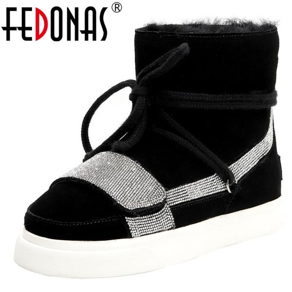 fedonas sweet female warm snow boots cow suede height increasing women ankle boots party casual shoes woman big size, Black
fedonas sweet female warm snow boots cow suede height increasing women ankle boots party casual shoes woman big size, Black