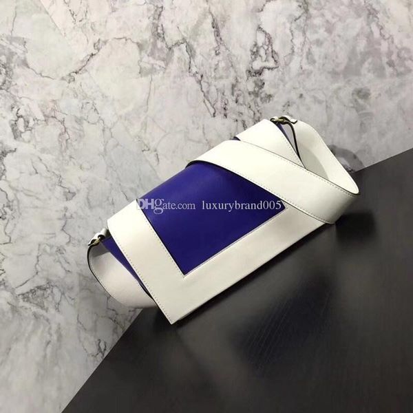 2018 super fire popular lady bags luxury genuine leather women handbags designer bag shoulder bag ladies bags fashion handbags gabrielle
2018 super fire popular lady bags luxury genuine leather women handbags designer bag shoulder bag ladies bags fashion handbags gabrielle