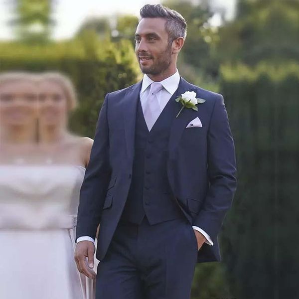 fashion handsome groom wear notched lapel one button men suits 3 pieces custom made formal clothing, Black;gray
fashion handsome groom wear notched lapel one button men suits 3 pieces custom made formal clothing, Black;gray