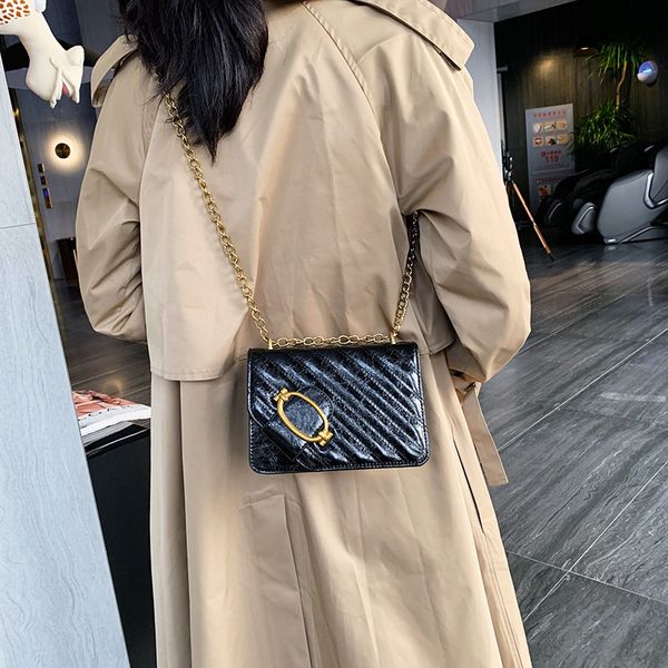 2019 fashion quality selling women leather plaid messenger bags female messenger ladies shoulder cross body bags shangfei//11
2019 fashion quality selling women leather plaid messenger bags female messenger ladies shoulder cross body bags shangfei//11