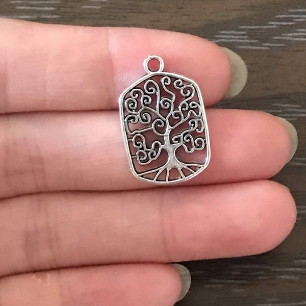 wholesale diy charm family tree charms antique silver tone tree pendant charm for bracelets necklace earrings zipper pulls jewelry, Bronze;silver
wholesale diy charm family tree charms antique silver tone tree pendant charm for bracelets necklace earrings zipper pulls jewelry, Bronze;silver