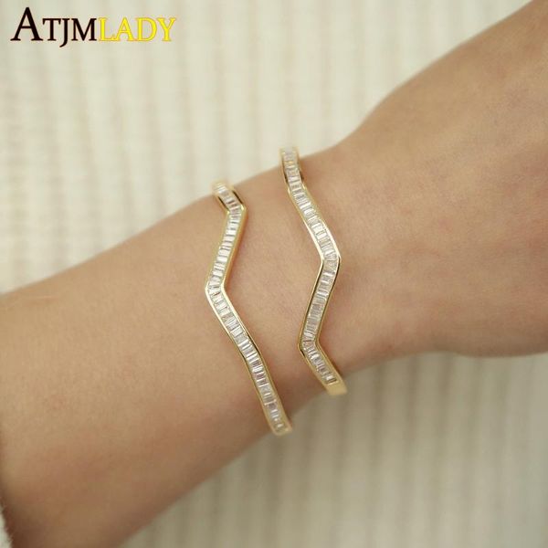 2020 new arrived gold color sparking cz baguette bracelet setting cubic zirconia big for women elegance jewelry, Black
2020 new arrived gold color sparking cz baguette bracelet setting cubic zirconia big for women elegance jewelry, Black