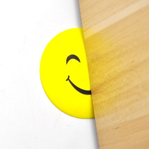 1pcs cartoon smiley anti-collision mute pad silent wall pad nail-back door handle shock absorbers house door lock ser
1pcs cartoon smiley anti-collision mute pad silent wall pad nail-back door handle shock absorbers house door lock ser