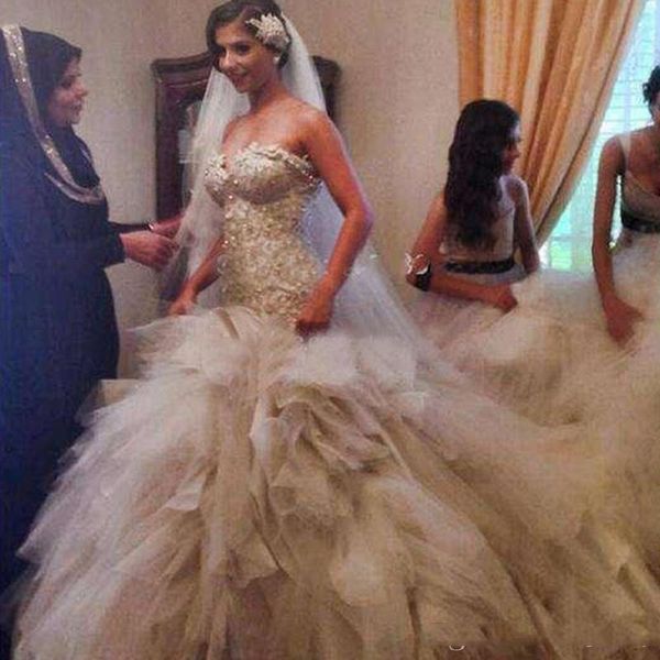 luxury cathedral train wedding dress strapless sweetheart mermaid bridal gowns beaded pearls exquisite applique vestido de noiva, White
luxury cathedral train wedding dress strapless sweetheart mermaid bridal gowns beaded pearls exquisite applique vestido de noiva, White