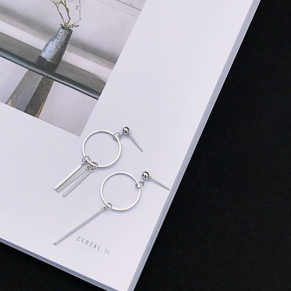 simple fashion temperament circle long strip geometric asymmetry silver plated earrings for women handmade creative ear line
simple fashion temperament circle long strip geometric asymmetry silver plated earrings for women handmade creative ear line