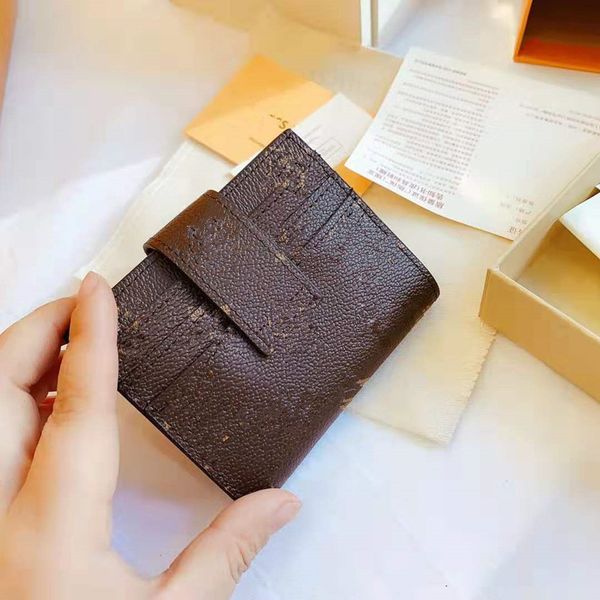 more than 2020 new lady wallet brief paragraph wallets leather purses for women print wallet female buckles purse designer purse, Red;black
more than 2020 new lady wallet brief paragraph wallets leather purses for women print wallet female buckles purse designer purse, Red;black