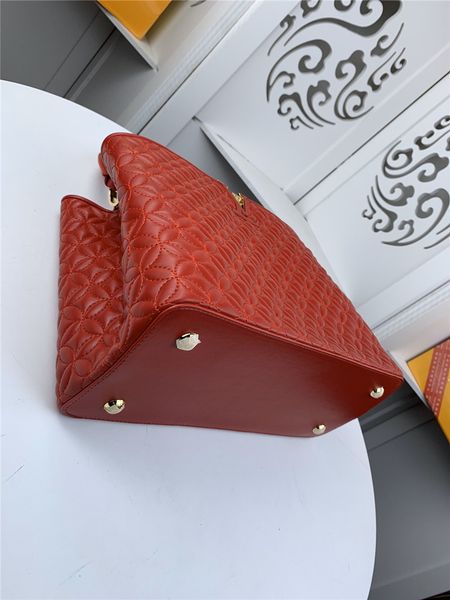 stars with the same paragraph high-end ladies yc luxury leather bag symbol of successful women guarantee designer classic style
stars with the same paragraph high-end ladies yc luxury leather bag symbol of successful women guarantee designer classic style