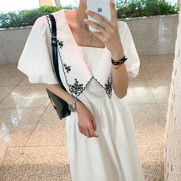alien kitty white summer puff sleeves florals 2020 embroidery streetwear sweet vestidos office lady vintage elegant long dresses, Black;gray
alien kitty white summer puff sleeves florals 2020 embroidery streetwear sweet vestidos office lady vintage elegant long dresses, Black;gray