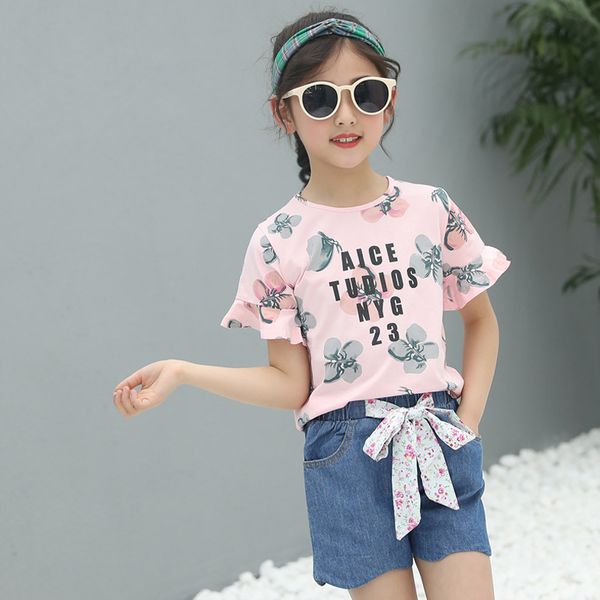 девочка модной одежды двухсекционного цветка край с короткими рукавами футболка джинсы корейского волна 2020 горячей продажи износом 4-10 ÿ, White
девочка модной одежды двухсекционного цветка край с короткими рукавами футболка джинсы корейского волна 2020 горячей продажи износом 4-10 ÿ, White