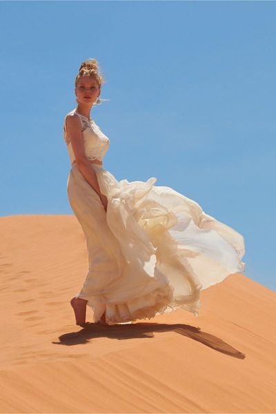 new two pieces beach wedding dresses jewel neckline lace appliqued bridal gowns a-line floor length chiffon dress for bride, White
new two pieces beach wedding dresses jewel neckline lace appliqued bridal gowns a-line floor length chiffon dress for bride, White