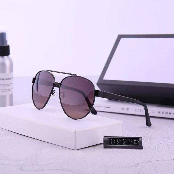 wholesale new fashion designer sunglasses 0925 pilot frame popular summer style uv400 protection eyewear, White;black
wholesale new fashion designer sunglasses 0925 pilot frame popular summer style uv400 protection eyewear, White;black