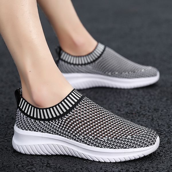 new summer mesh men's running shoes breathable man flat sport sneakers male walking driving shoes outdoor footwear size 39-48
new summer mesh men's running shoes breathable man flat sport sneakers male walking driving shoes outdoor footwear size 39-48