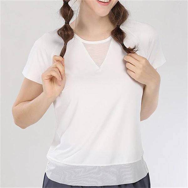 2019 new sports short sleeve women running quick dry t-shirt yoga clothing mesh stitching fitness clothes, White;red
2019 new sports short sleeve women running quick dry t-shirt yoga clothing mesh stitching fitness clothes, White;red