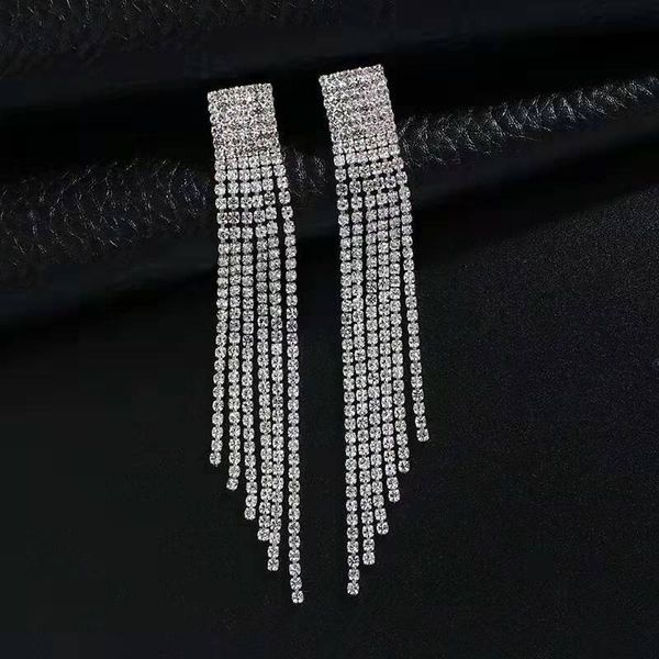 iced out tassel bridal wedding dangle earrings for women luxury designer colorful bling diamond danling earrings engagement dinner jewelry, Silver
iced out tassel bridal wedding dangle earrings for women luxury designer colorful bling diamond danling earrings engagement dinner jewelry, Silver