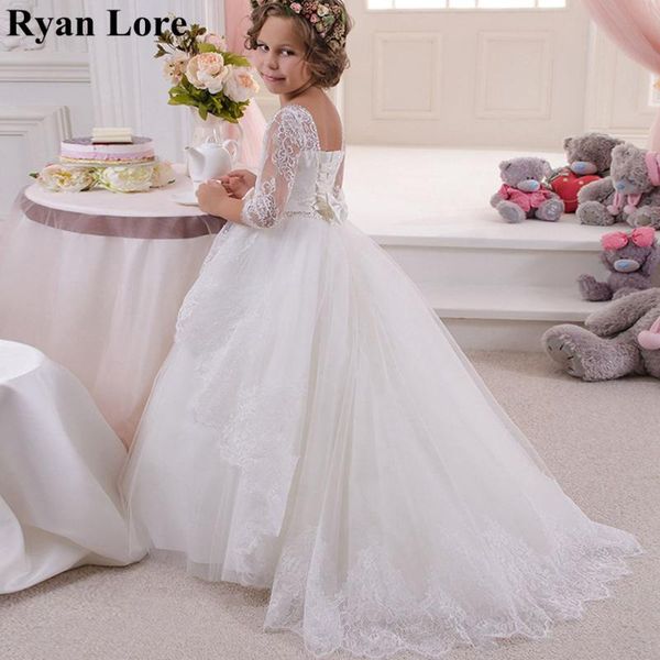 elegant ball gown fower girl dresses 2020 3/4 sleeves princess dress for weddings scoop neck holy first communion pageant gowns, Red;yellow
elegant ball gown fower girl dresses 2020 3/4 sleeves princess dress for weddings scoop neck holy first communion pageant gowns, Red;yellow