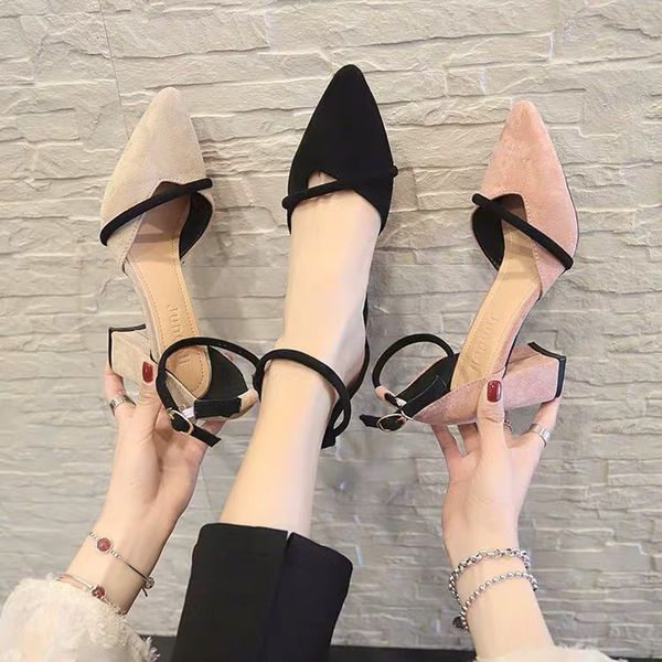 shoe children 2019 spring new korean version of a hundred suede hollow word with pointed heels women thick heels single shoes, Black
shoe children 2019 spring new korean version of a hundred suede hollow word with pointed heels women thick heels single shoes, Black