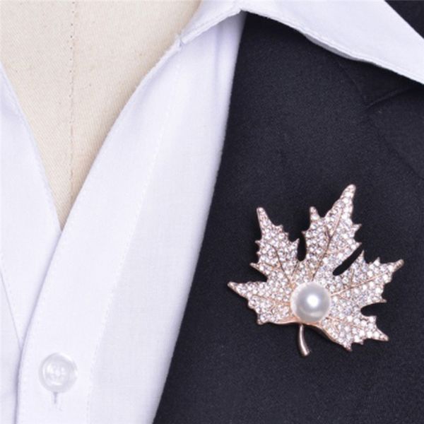 fashion simple crystal pearl brooch for women jewelry accessory gifts, Gray
fashion simple crystal pearl brooch for women jewelry accessory gifts, Gray