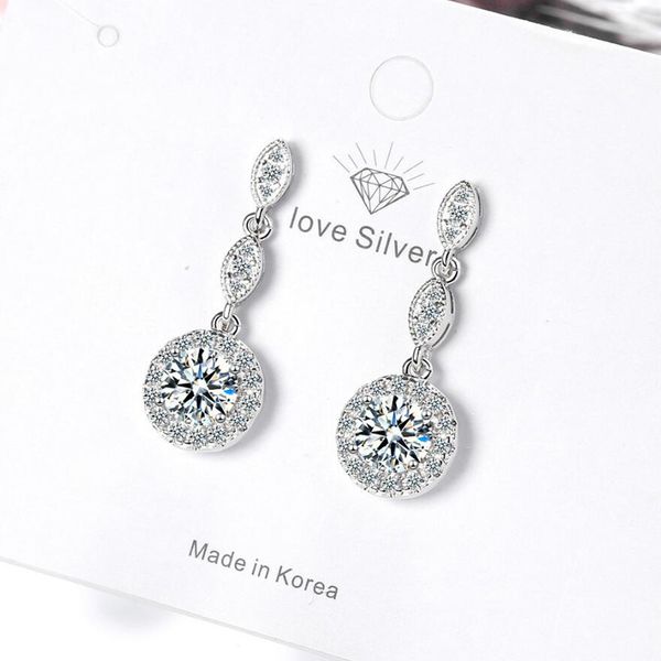 925 sterling silver earrings for lady jewelry popular zircon round water droplets stud earring women party accessories kofsac, Golden;silver
925 sterling silver earrings for lady jewelry popular zircon round water droplets stud earring women party accessories kofsac, Golden;silver