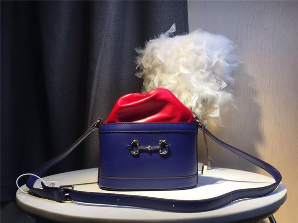 9stars with the same paragraph high-end ladies c luxury leather bag symbol of successful women guarantee designer classic style
9stars with the same paragraph high-end ladies c luxury leather bag symbol of successful women guarantee designer classic style