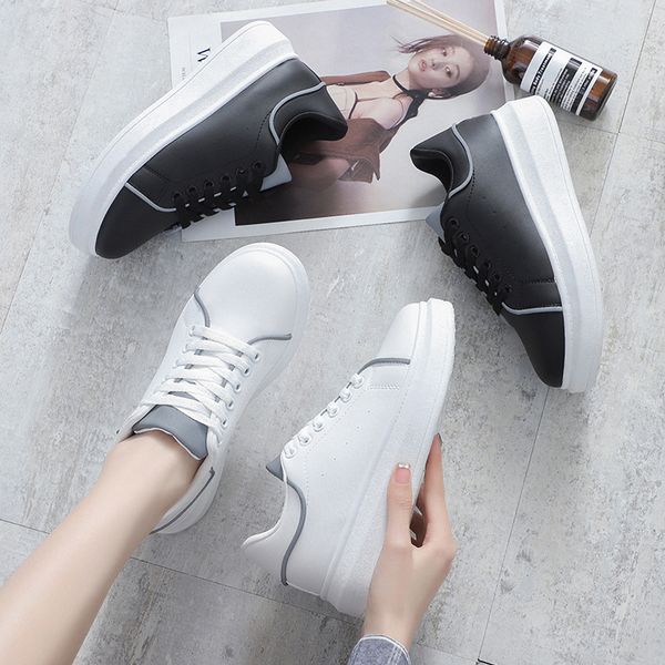2020 new fashion shoes ladies luminous sneakers lace-up breathable casual large sneakers women zapatos mujer z12-37
2020 new fashion shoes ladies luminous sneakers lace-up breathable casual large sneakers women zapatos mujer z12-37