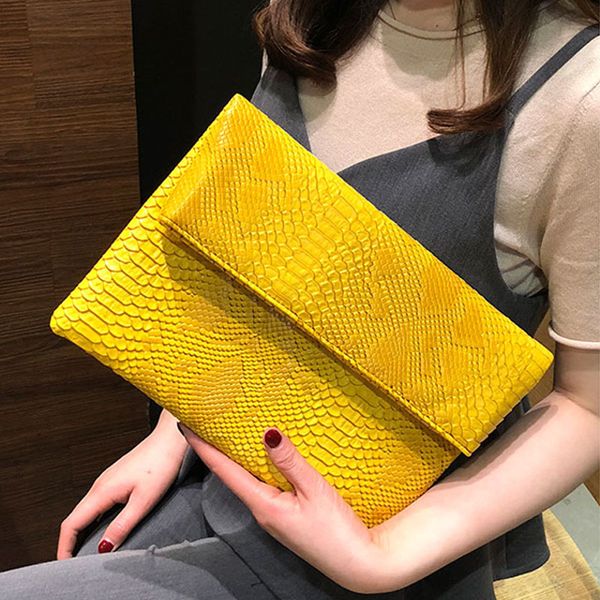 folding envelope bag 2020 new clutch bag female european and american trend snake pattern hand wild party shoulder
folding envelope bag 2020 new clutch bag female european and american trend snake pattern hand wild party shoulder