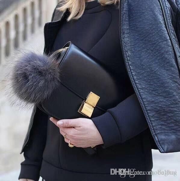 shoulder bags cross body totes 3345 19cm11 handbags tofu 2018 brand fashion luxury designer famous women shoulder designer use soft cowhide
shoulder bags cross body totes 3345 19cm11 handbags tofu 2018 brand fashion luxury designer famous women shoulder designer use soft cowhide