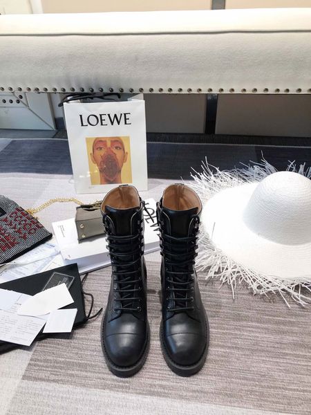 new shoes sandals fashion designer men women luxury shoes white sneakers genuine leather ankle boots flat bottom, Black
new shoes sandals fashion designer men women luxury shoes white sneakers genuine leather ankle boots flat bottom, Black
