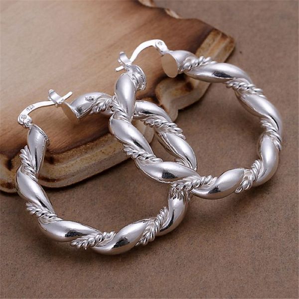 fashion jewelry silver color earrings selling holiday gift beautiful ladies favorite jewelry wedding e156
fashion jewelry silver color earrings selling holiday gift beautiful ladies favorite jewelry wedding e156