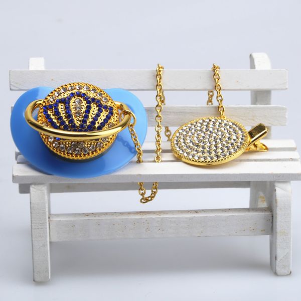 Персонализированные Bling Blue Crown Кристалл Rhinestone Детские Соска Клип Подарок для Babyshow
Персонализированные Bling Blue Crown Кристалл Rhinestone Детские Соска Клип Подарок для Babyshow