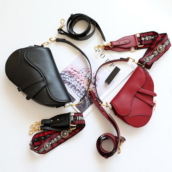 2022 designer women's handbags new high-end luxury letter shoulder bag high-quality leather messenger bag luxury saddle bag
2022 designer women's handbags new high-end luxury letter shoulder bag high-quality leather messenger bag luxury saddle bag