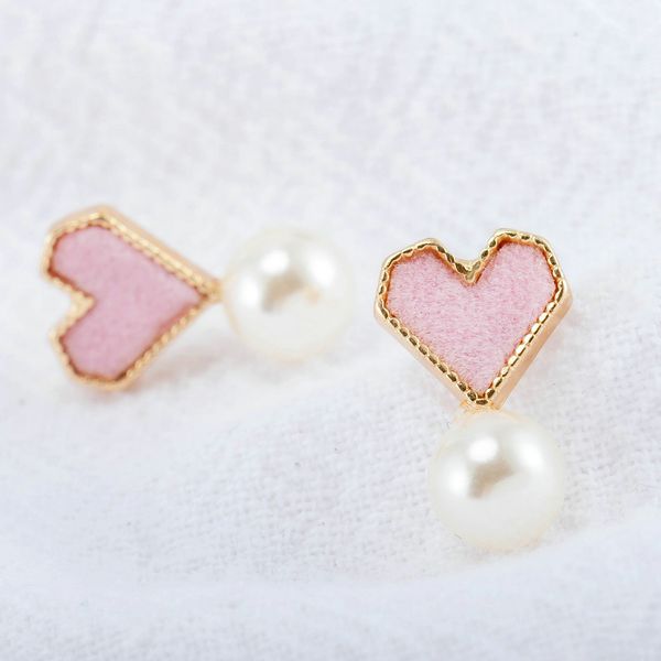 wholesale-simple red love heart earrings new lady retro red powder heart shaped beads fashion accessories, Golden;silver
wholesale-simple red love heart earrings new lady retro red powder heart shaped beads fashion accessories, Golden;silver
