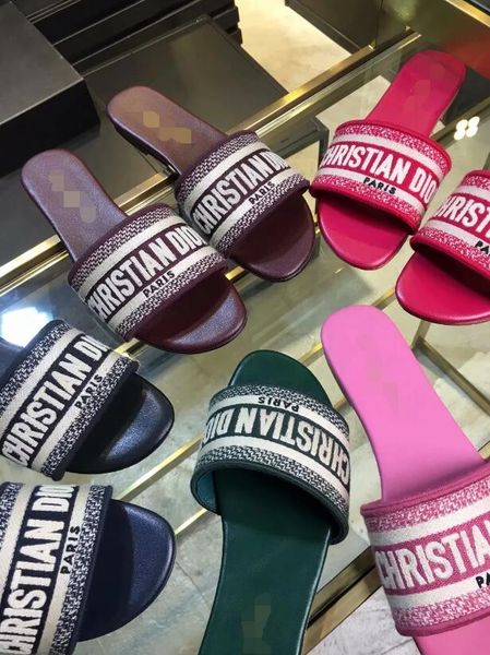 Hot ! New Fashion Women's Flats Casual sandals Leather Beach slippers Shoes woman Sandals Summer Ladies Peep Toe sandals D3263
Hot ! New Fashion Women's Flats Casual sandals Leather Beach slippers Shoes woman Sandals Summer Ladies Peep Toe sandals D3263