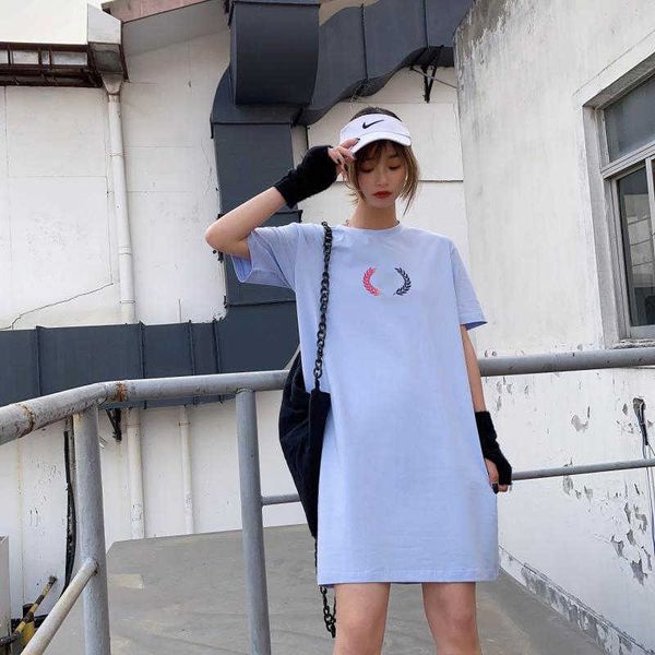 beautiful girl Designer Womens Shirt Dresses New 20s Summer Tshirt Dresses Loose Womens Brand Tee Dress 5 Colors Size S-2XL YF204111
beautiful girl Designer Womens Shirt Dresses New 20s Summer Tshirt Dresses Loose Womens Brand Tee Dress 5 Colors Size S-2XL YF204111
