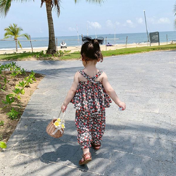 summer girls fashion floral clothing sets baby girl slip and loose ninth pants kids outfits t200707, White
summer girls fashion floral clothing sets baby girl slip and loose ninth pants kids outfits t200707, White