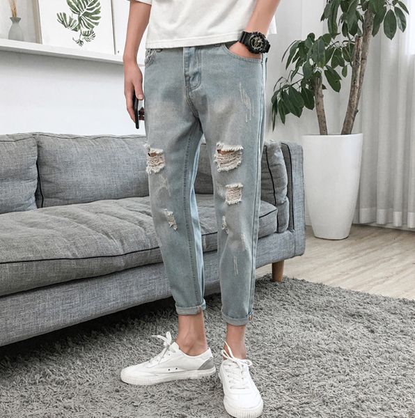 fashion-casual jeans for ss2019 summer new collection style, boy's denim pants, fashionable used wash and suitable fabric quality, blue
fashion-casual jeans for ss2019 summer new collection style, boy's denim pants, fashionable used wash and suitable fabric quality, blue