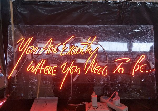 прозрачный акрил вы находитесь именно там, где вам нужно, чтобы быть неоновым светом настенная реклама развлекательный клуб украшения диспле
прозрачный акрил вы находитесь именно там, где вам нужно, чтобы быть неоновым светом настенная реклама развлекательный клуб украшения диспле